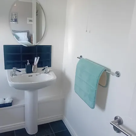 Luxurious Double En-suite Town Centre فندق مبيت وإفطار ترالي