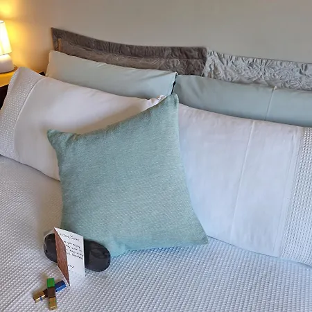 فندق مبيت وإفطار Luxurious Double En-suite Town Centre