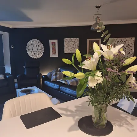 فندق مبيت وإفطار Luxurious Double En-suite Town Centre ترالي