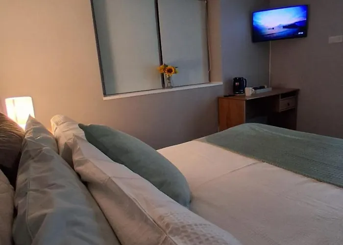 Panzió Luxurious Double En-suite Town Centre